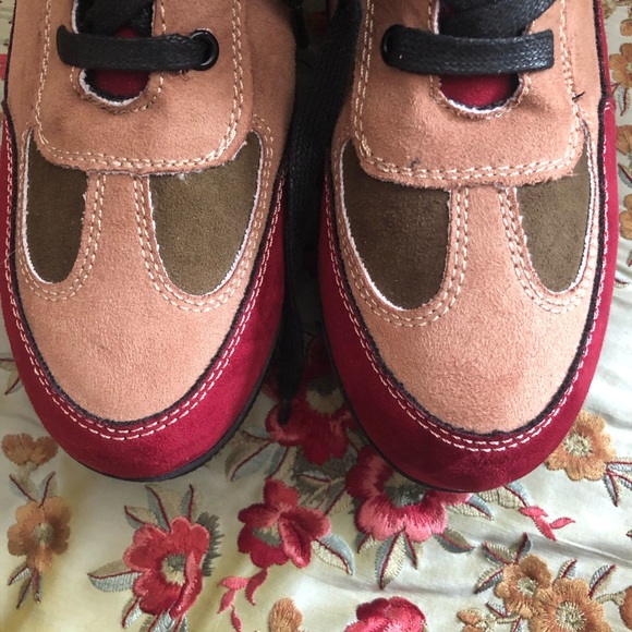 A pair of colorful womens boots - Picture 3 of 6